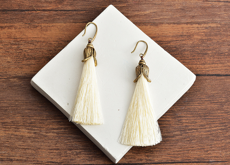 Retro simple long tassel earrings