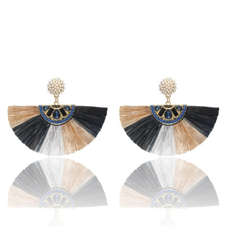 Raffia tassel earrings