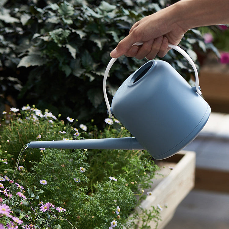 Literary Style Plastic Large Watering Can Watering Pot Watering Pot