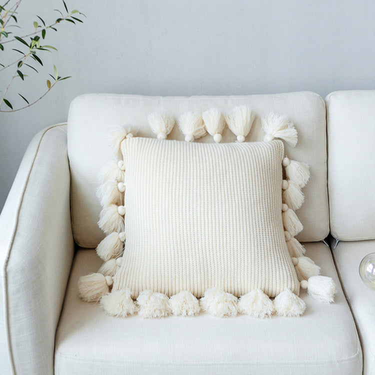 Nordic simple solid color wool ball pillow