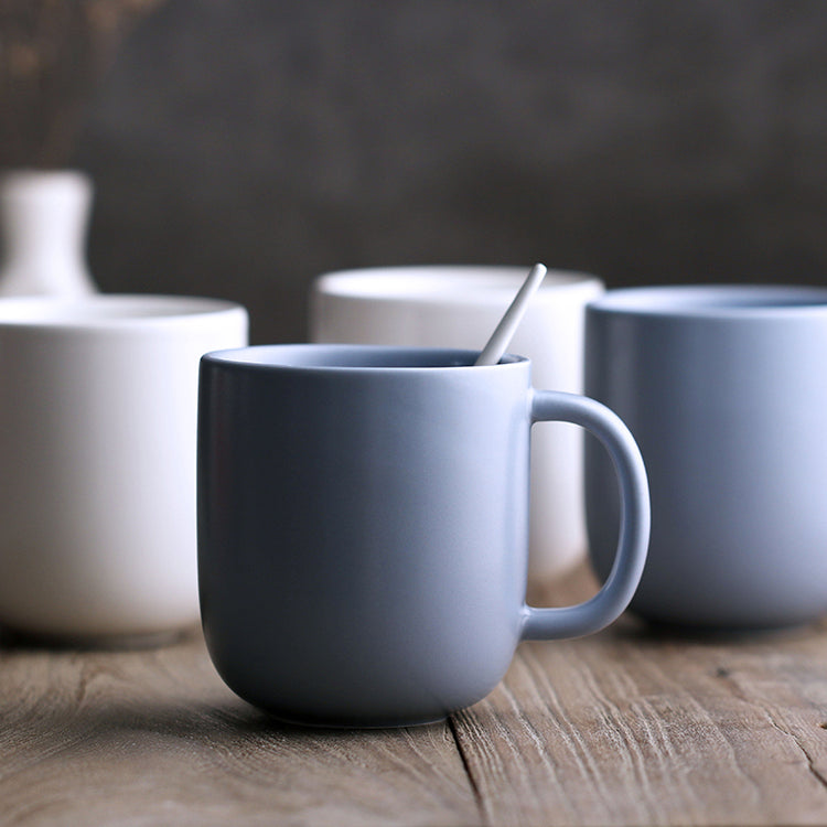 Simple nordic ceramic mug