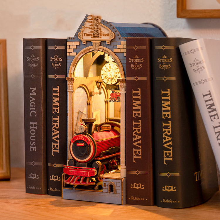 Three-dimensional Creative Night Light Handmade Model Bookends