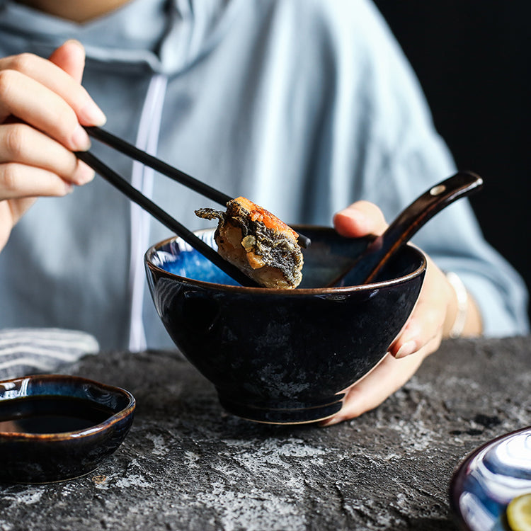 Ceramic tableware and dishes