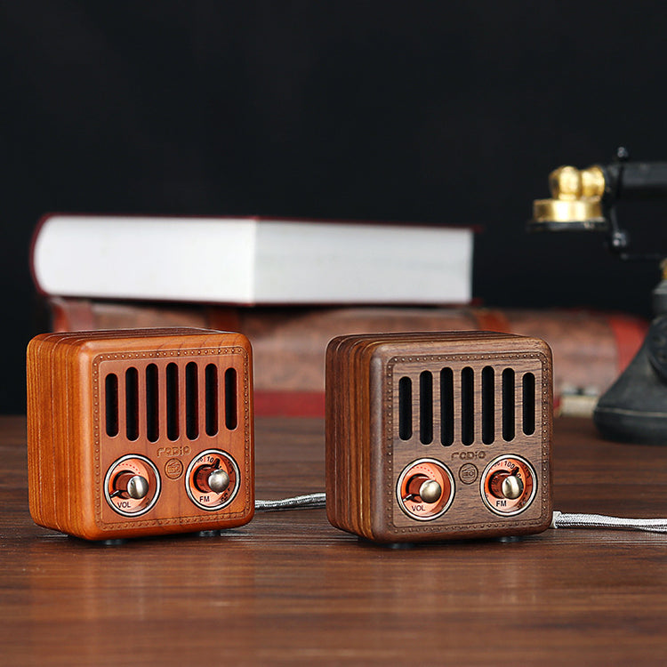 Wooden Bluetooth Speakers Retro Solid Wooden Audio With Radio Card