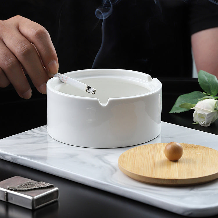 Creative Large Ceramic Ashtray Windproof Furnishings