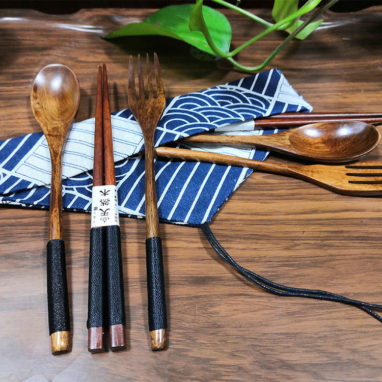 Spoon and fork portable Japanese style set