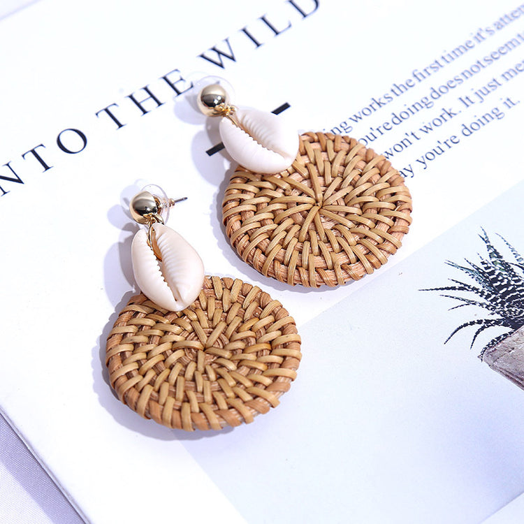 Handmade Geometric Shell Rattan Woven European And American Earrings Women's Simple Round Net Red Korean Earrings Jewelry On Behalf Of