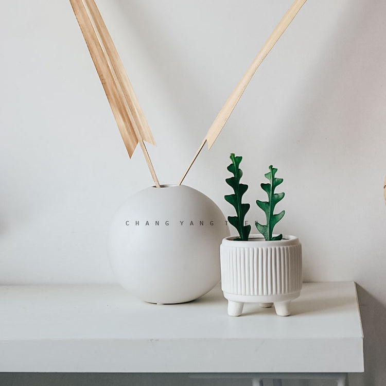 Three-legged Ceramic Flowerpot With Feet